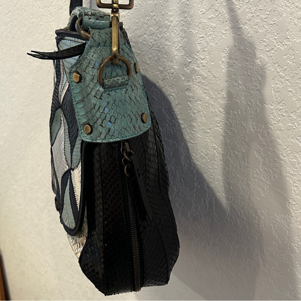 Derek Lam’s Spring 2012 Handbag Made From Python - Picture 7 of 16